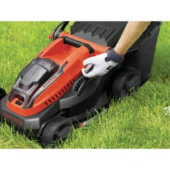 Black & Decker BLACK+DECKER 36V Grasmaaier CLM3825L2 38 Cm Incl. Accu + Lader -Makitar Winkel 123 2012