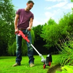 Black & Decker BLACK+DECKER 18V 3-in-1 Strimmer LI-ION 20 Cm Incl. 2,0Ah Accu + Lader -Makitar Winkel 123 2318