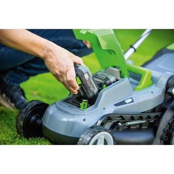 LUX 20V Accu Grasmaaier 33cm Incl. 2 Accu's 4,0Ah + Lader 6 LUX 20V Accu Grasmaaier 33cm Incl. 2 Accu's 4,0Ah + Lader - Afbeelding 4