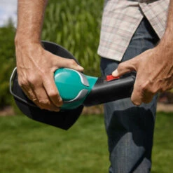 Bosch Elektrische Trimmer ART 27 - 450W 27cm -Makitar Winkel 123 2688