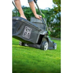 LUX 20V Accu Grasmaaier 37cm Incl. 2 Accu's 4,0Ah + Lader -Makitar Winkel 123 3288