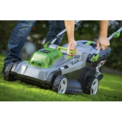 LUX 20V Accu Grasmaaier 37cm Incl. 2 Accu's 4,0Ah + Lader -Makitar Winkel 123 3291