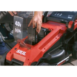 SKIL 20V Grasmaaier 0130BA Brushless 34cm + 2 Accu's 2,0Ah + Snellader 13 SKIL 20V Grasmaaier 0130BA Brushless 34cm + 2 Accu's 2,0Ah + Snellader -Makitar Winkel 123 3330
